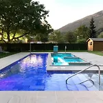 Hotel Akla Palacio Torre De Ruesga 4*