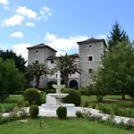 Akla Palacio Torre De Ruesga 4*