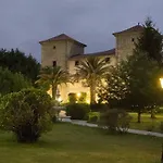 Hotel Akla Palacio Torre De Ruesga