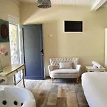 Hotel Akla Palacio Torre De Ruesga Calseca