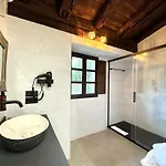 Hotel Akla Palacio Torre De Ruesga 4*