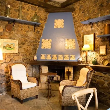 Hotel Akla Palacio Torre De Ruesga