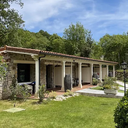 Hotel Akla Palacio Torre De Ruesga