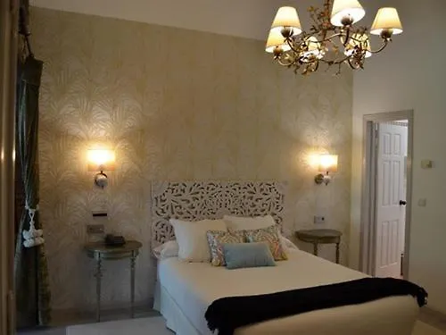 Akla Palacio Torre De Ruesga Calseca