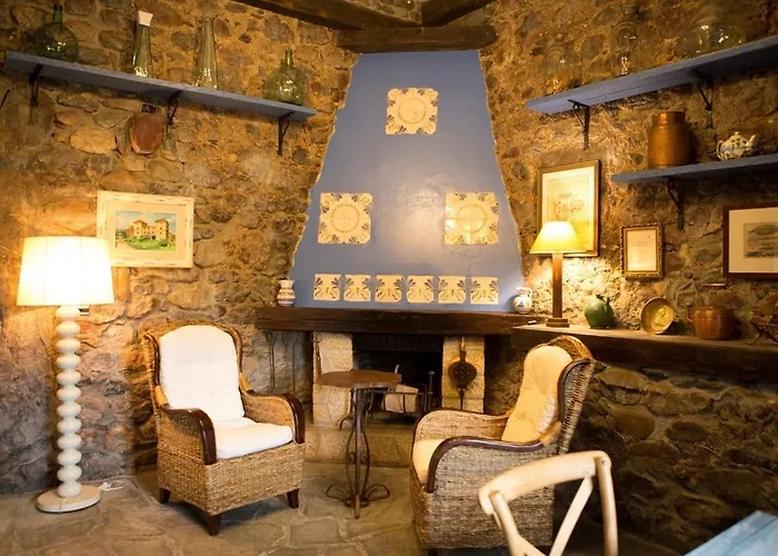 Hotel Akla Palacio Torre De Ruesga