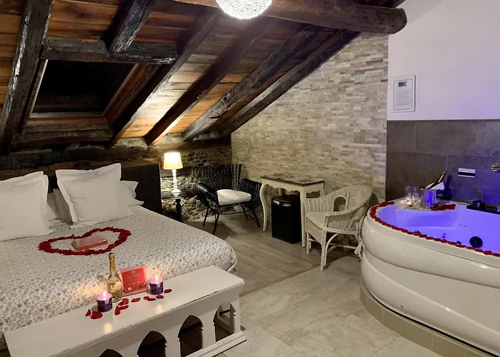 Akla Palacio Torre De Ruesga Hotel 4*