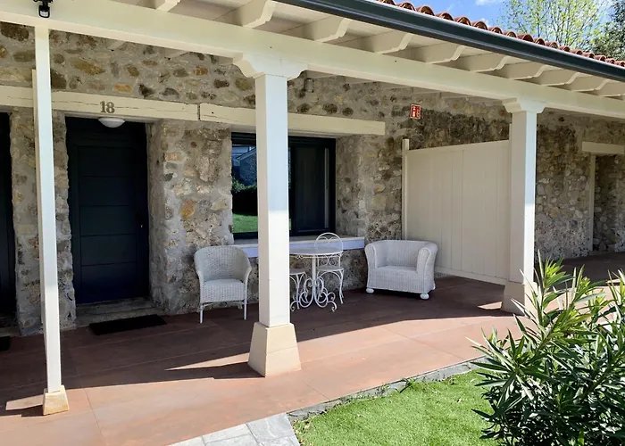 Hotel Akla Palacio Torre De Ruesga 4*