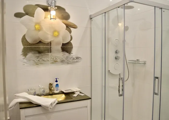 Akla Palacio Torre De Ruesga