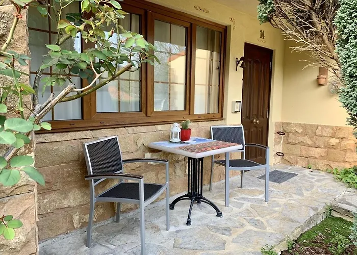 Hotel Akla Palacio Torre De Ruesga 4*