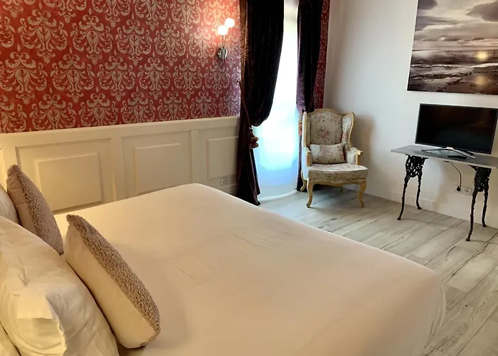 Akla Palacio Torre De Ruesga Hotel