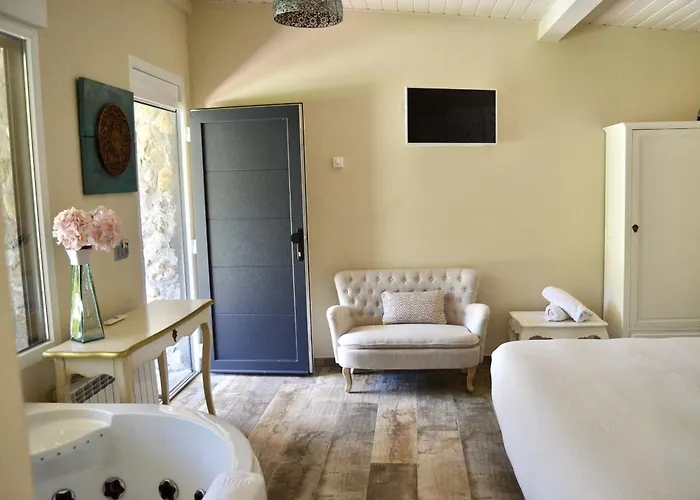 Hotel Akla Palacio Torre De Ruesga Calseca