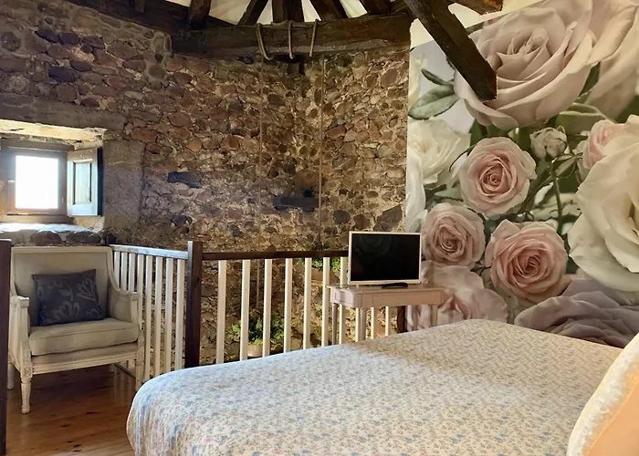 Akla Palacio Torre De Ruesga 4*