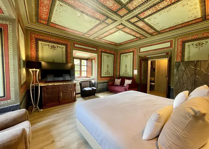 Akla Palacio Torre De Ruesga